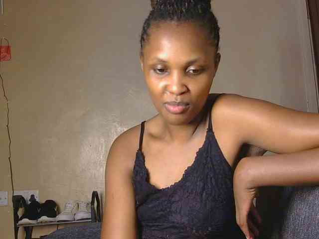 cutieglo webcam