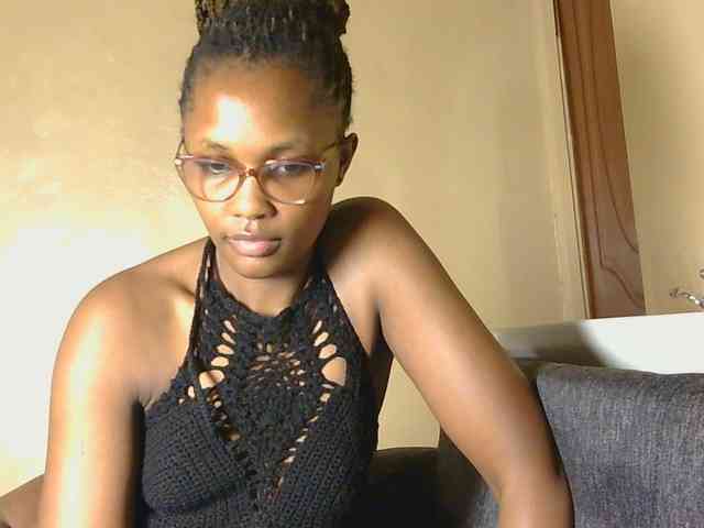 cutieglo webcam
