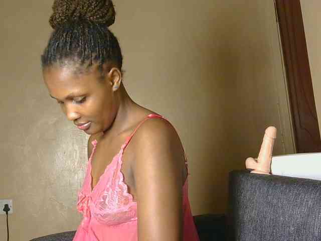 cutieglo webcam