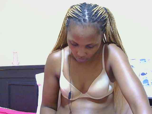 cutieglo webcam