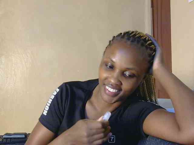cutieglo webcam