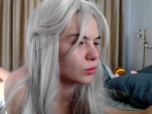 sweety-bunny live cam on BongaCams