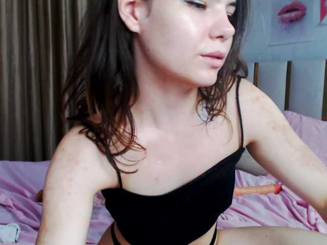 sweety-bunny live cam on BongaCams