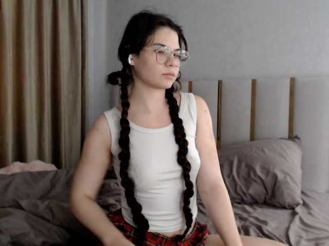 sweety-bunny live cam on BongaCams