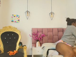 kassandraBrown's Live Webcam