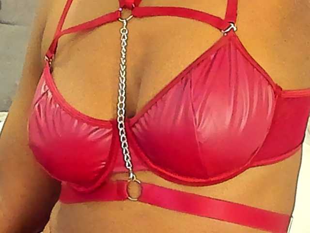 kassandraBrown live cam on BongaCams