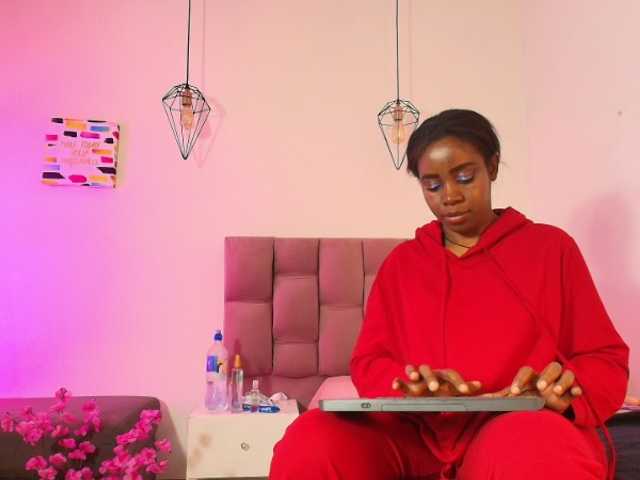 kassandraBrown live cam preview