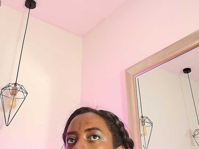 kassandraBrown live cam on BongaCams