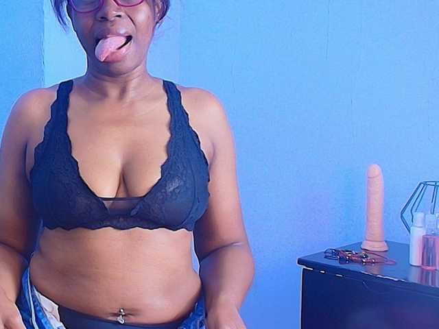 kassandraBrown