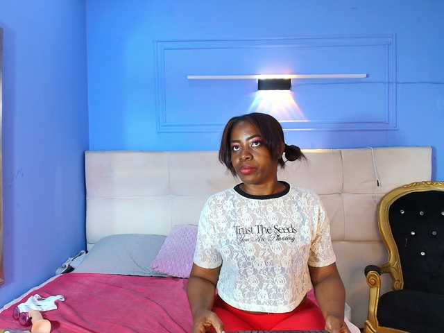 kassandraBrown live cam on BongaCams