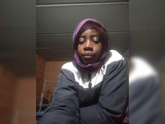 kassandraBrown preview