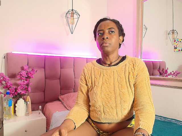 kassandraBrown live cam