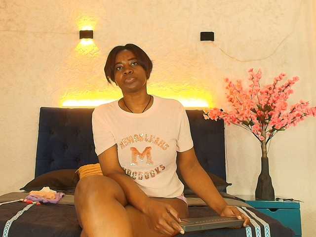 kassandraBrown
