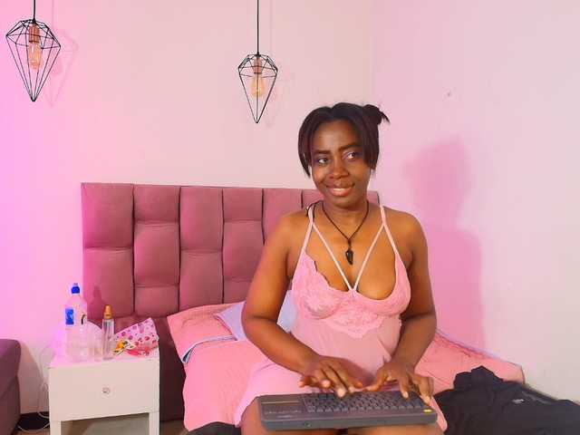 kassandraBrown live cam on BongaCams