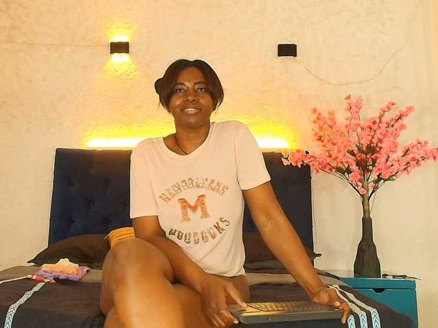kassandraBrown