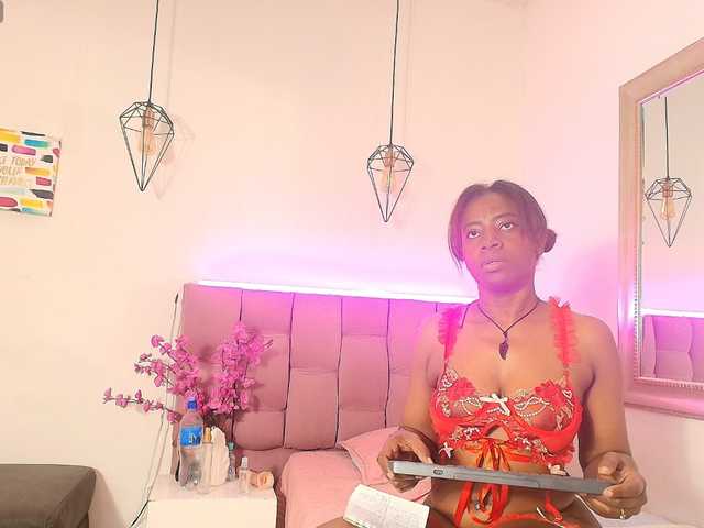 kassandraBrown live cam on BongaCams