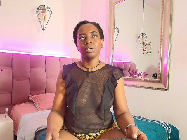 kassandraBrown live cam