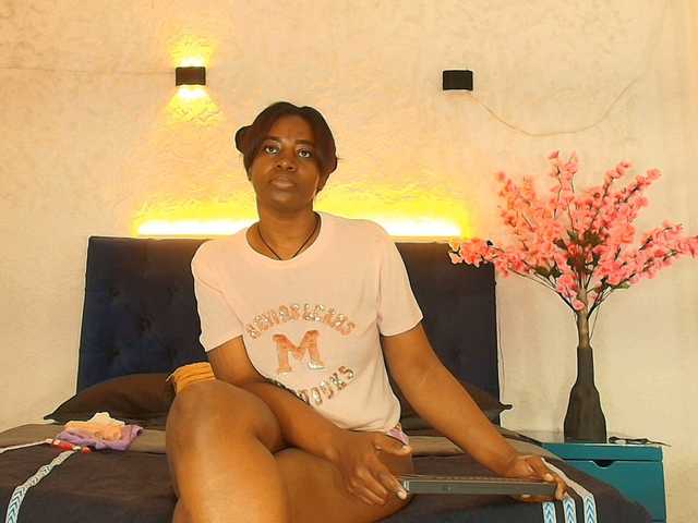 kassandraBrown