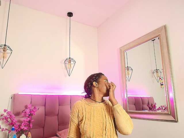kassandraBrown live cam