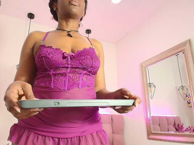 kassandraBrown live cam on BongaCams