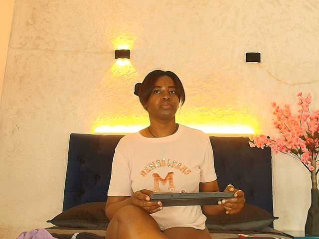 kassandraBrown live cam on BongaCams