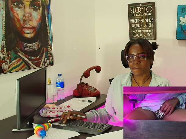 kassandraBrown live cam on BongaCams