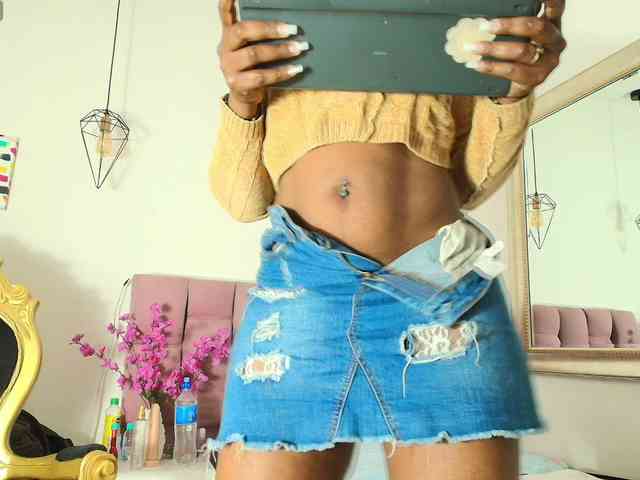 kassandraBrown webcam
