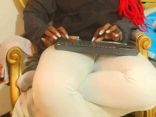 kassandraBrown webcam