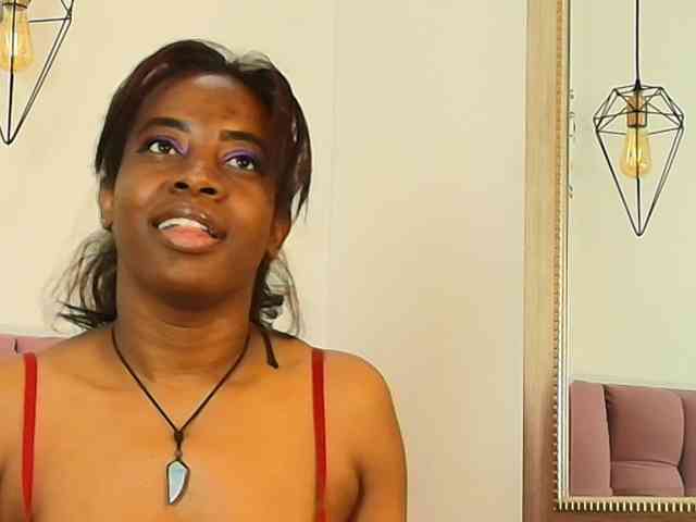 kassandraBrown webcam