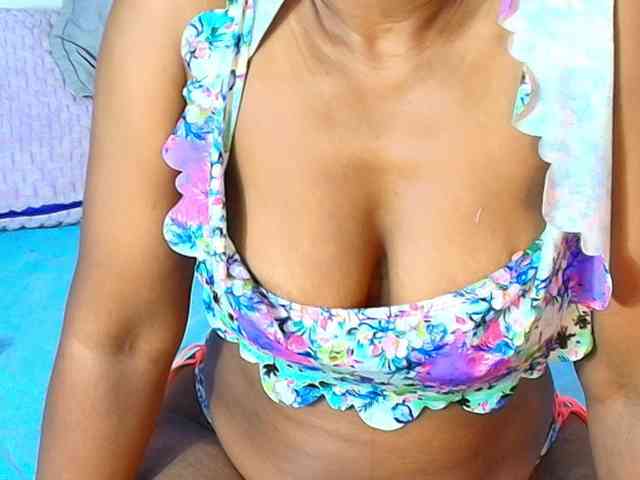 kassandraBrown webcam