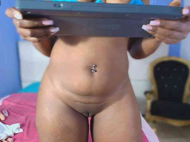 kassandraBrown webcam