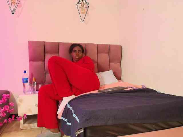 kassandraBrown webcam