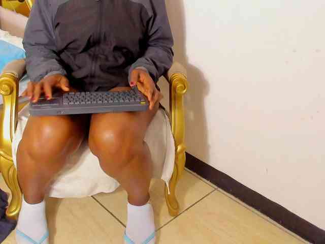 kassandraBrown webcam