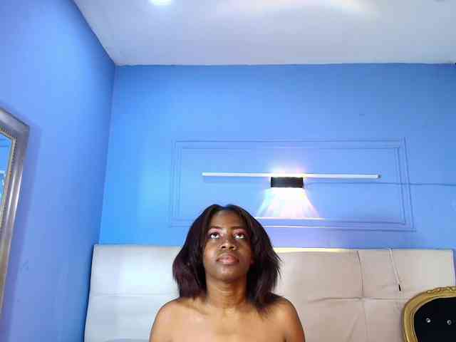 kassandraBrown webcam