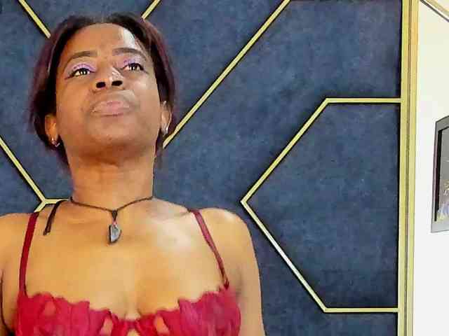 kassandraBrown webcam