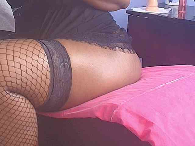 kassandraBrown webcam