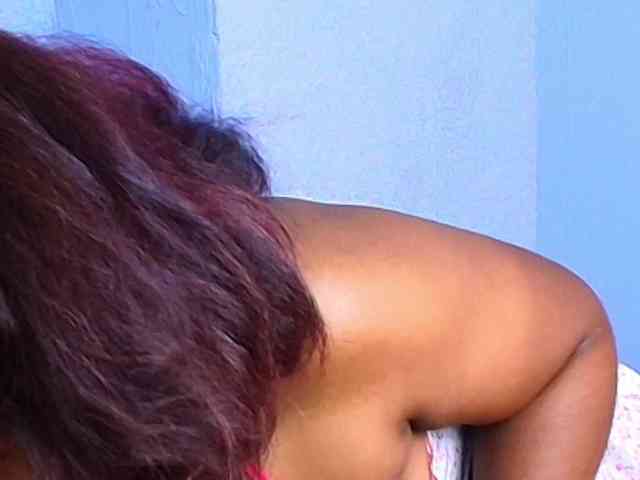 kassandraBrown webcam