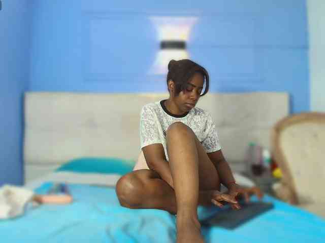 kassandraBrown webcam
