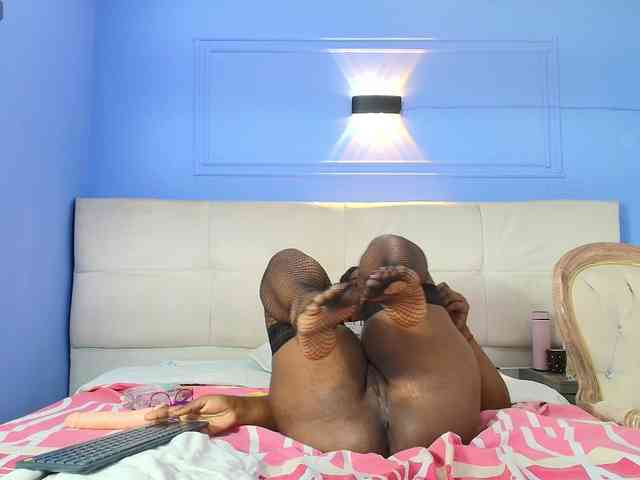kassandraBrown webcam