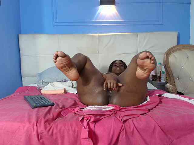 kassandraBrown webcam