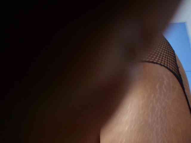 kassandraBrown webcam