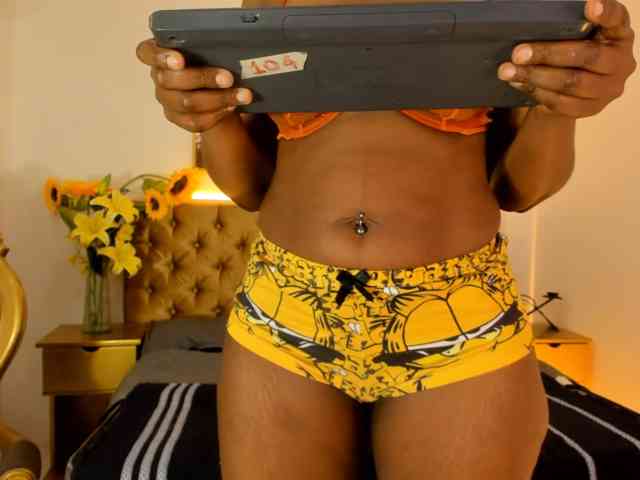 kassandraBrown webcam