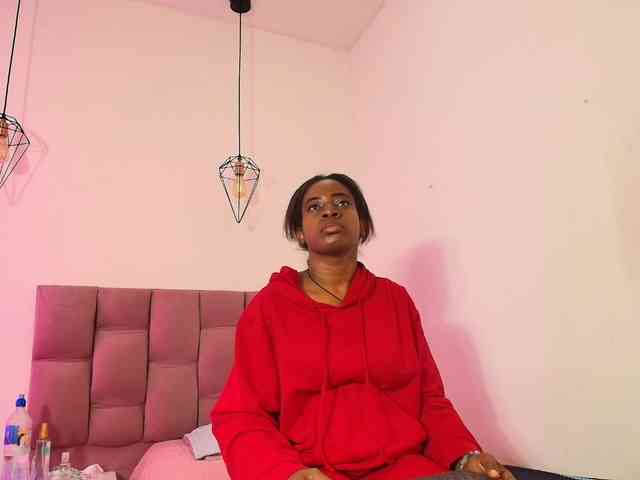 kassandraBrown webcam