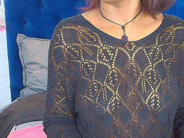 kassandraBrown webcam