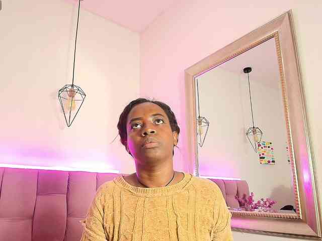 kassandraBrown webcam