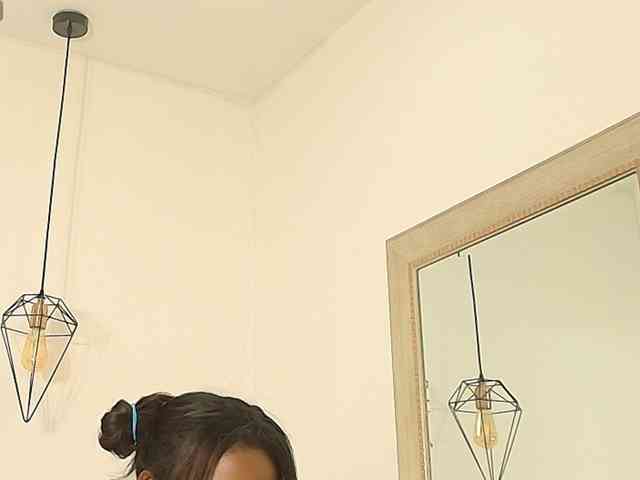 kassandraBrown