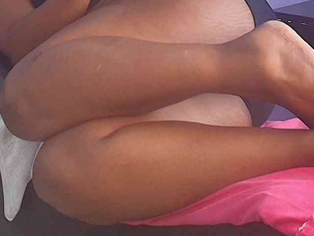 kassandraBrown webcam