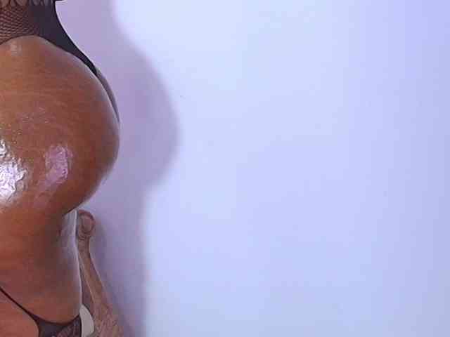 kassandraBrown webcam
