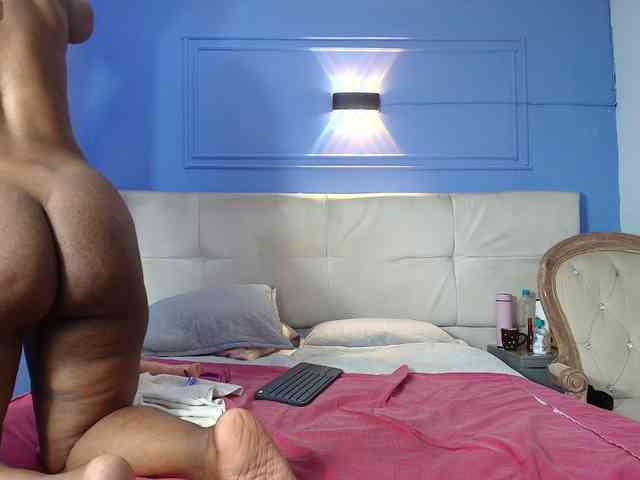 kassandraBrown webcam