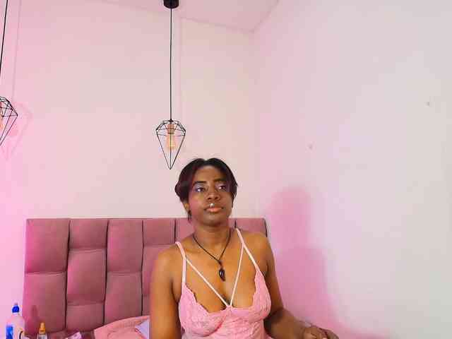 kassandraBrown webcam